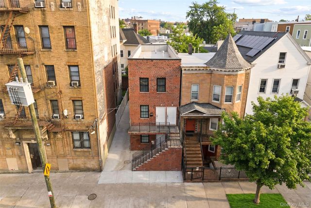 518 Morris Park Avenue, Bronx, NY 10460