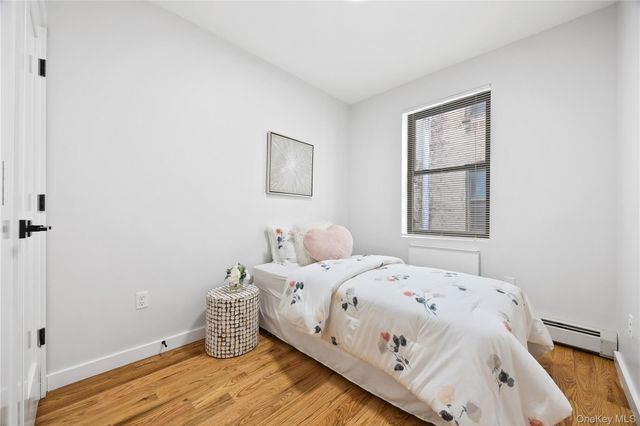 518 Morris Park Avenue, Bronx, NY 10460