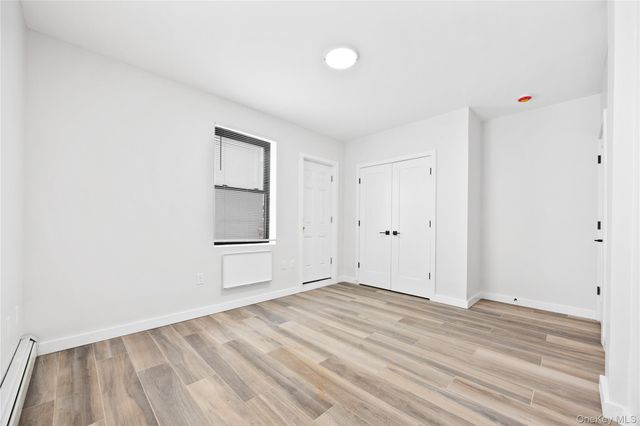 518 Morris Park Avenue, Bronx, NY 10460