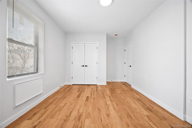 518 Morris Park Avenue, Bronx, NY 10460