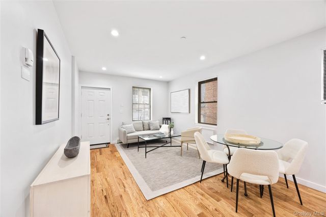 518 Morris Park Avenue, Bronx, NY 10460