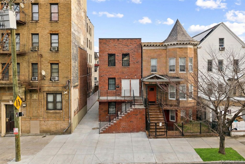 518 Morris Park Avenue, Bronx, NY 10460