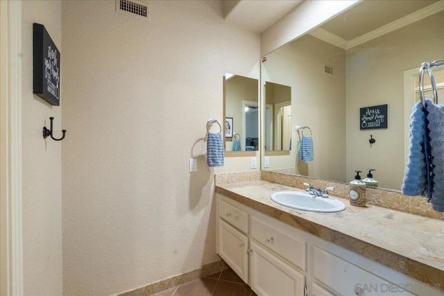 16879 Saint Andrews, Poway, CA 92064