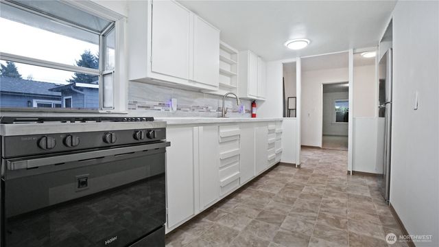 322 S Diamond Street, Centralia, WA 98531