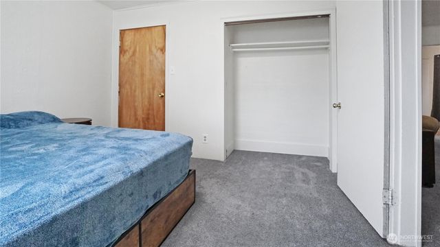 322 S Diamond Street, Centralia, WA 98531