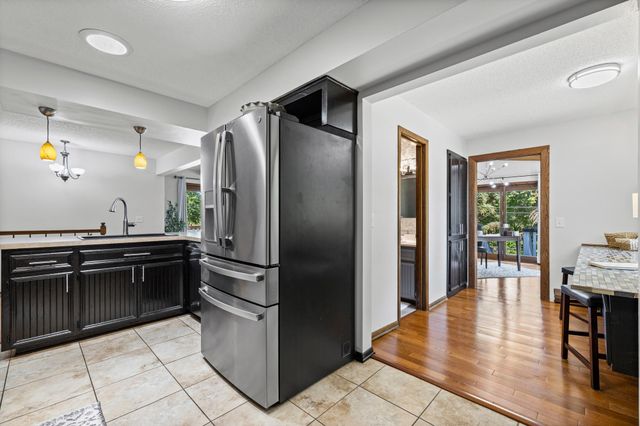 8600 Northwood Parkway, New Hope, MN 55427