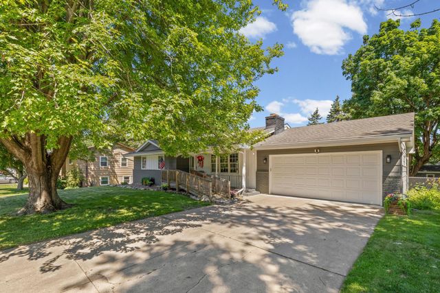 8600 Northwood Parkway, New Hope, MN 55427