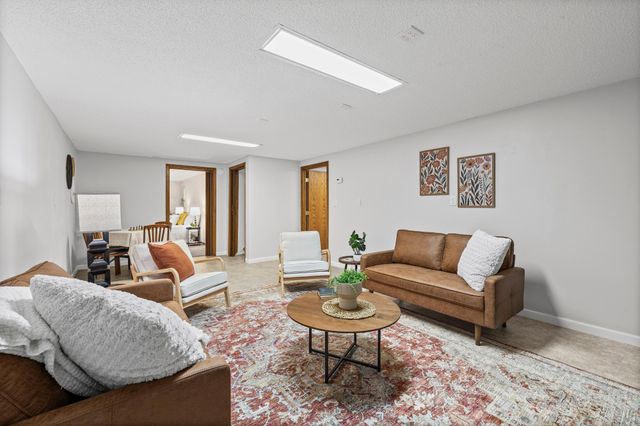 8600 Northwood Parkway, New Hope, MN 55427