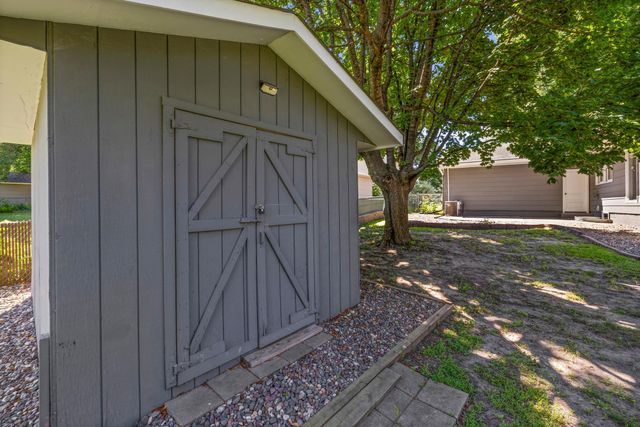 8600 Northwood Parkway, New Hope, MN 55427