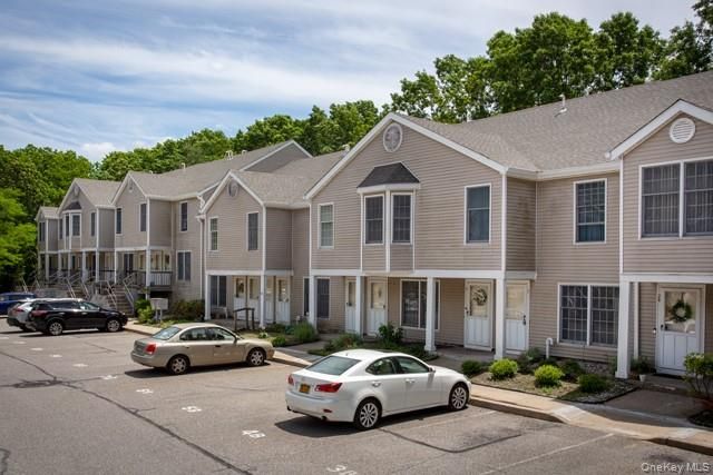116 Smithtown Boulevard 14A, Nesconset, NY 11767