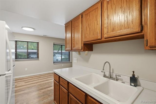 27729 Harrison Woods Lane, Harrison Twp, MI 48045