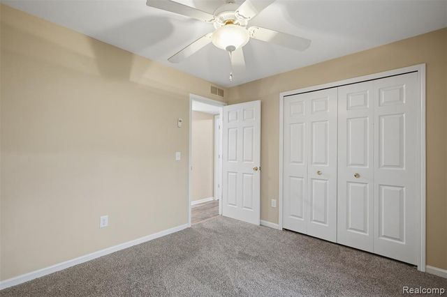 27729 Harrison Woods Lane, Harrison Twp, MI 48045