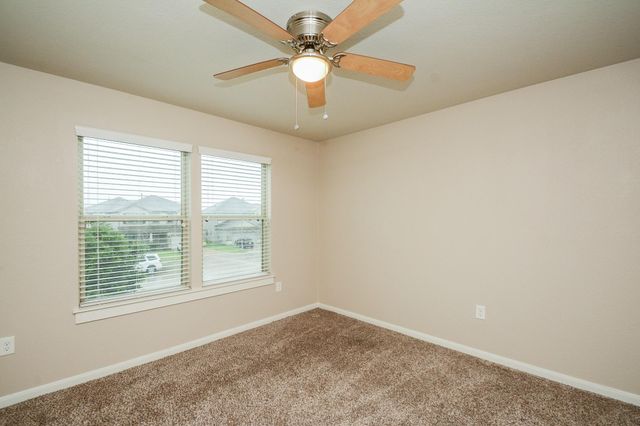 718 Palo Alto Court, Rosharon, TX 77583