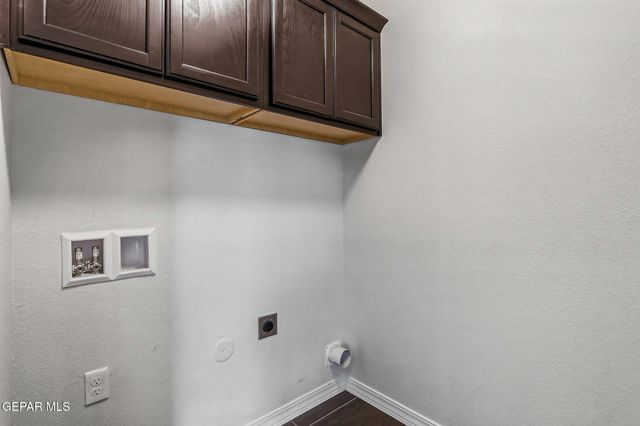 11381 Bullseye Street, El Paso, TX 79934