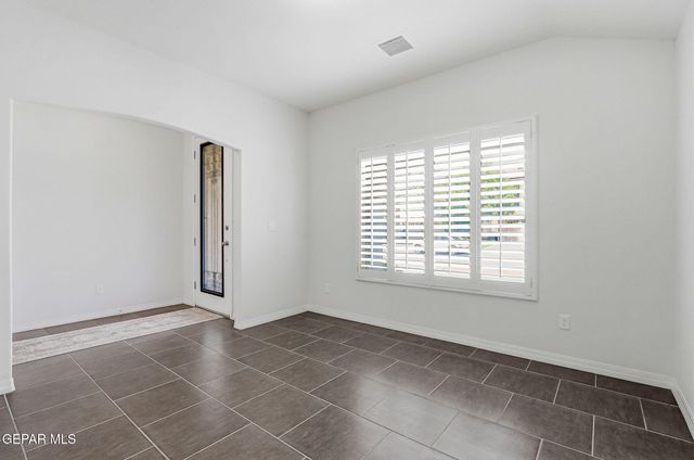11381 Bullseye Street, El Paso, TX 79934