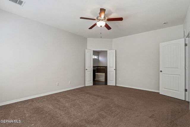 11381 Bullseye Street, El Paso, TX 79934