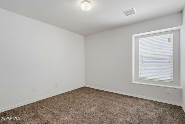 11381 Bullseye Street, El Paso, TX 79934