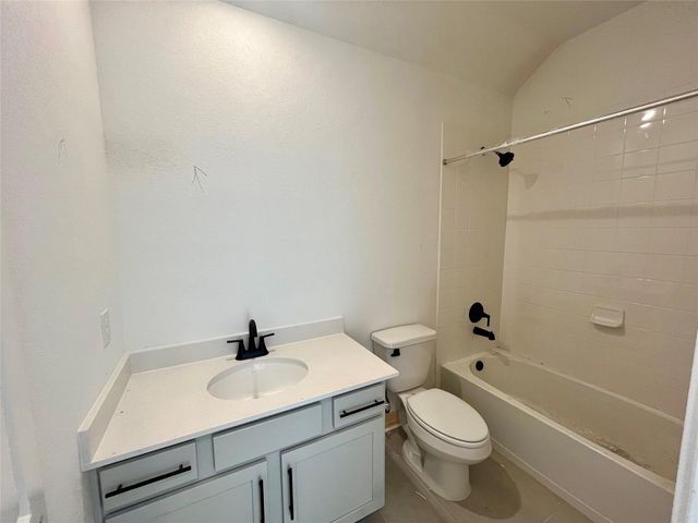 21914 Pecan Buff Drive, Waller, TX 77484