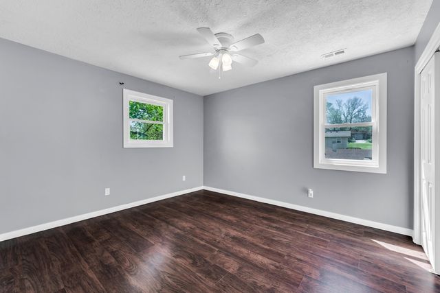 23 S Hillside Drive, Nixa, MO 65714