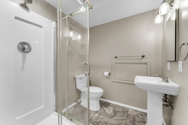 23 S Hillside Drive, Nixa, MO 65714