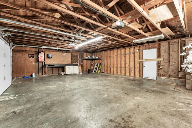 23 S Hillside Drive, Nixa, MO 65714