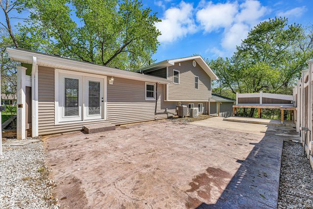 23 S Hillside Drive, Nixa, MO 65714