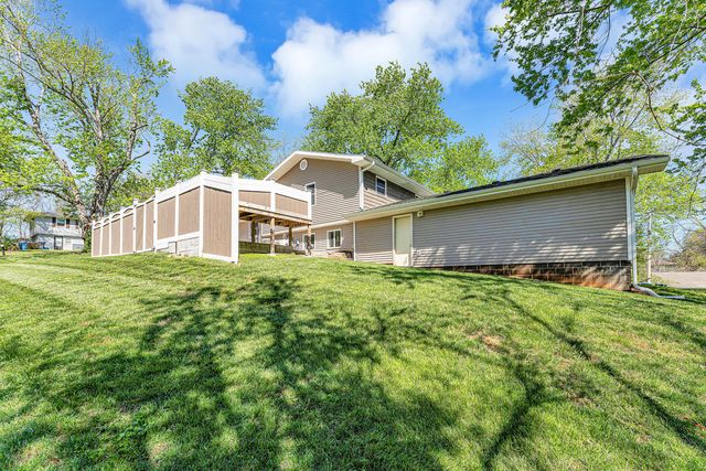 23 S Hillside Drive, Nixa, MO 65714