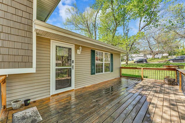23 S Hillside Drive, Nixa, MO 65714
