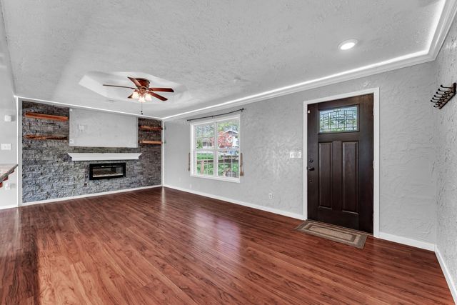 23 S Hillside Drive, Nixa, MO 65714