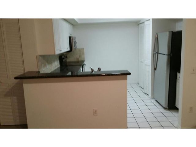 9610 NW 2nd Street 104, Pembroke Pines, FL 33024