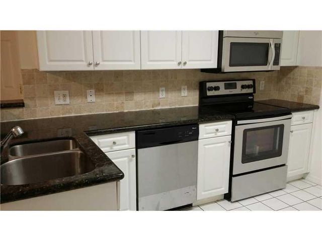 9610 NW 2nd Street 104, Pembroke Pines, FL 33024