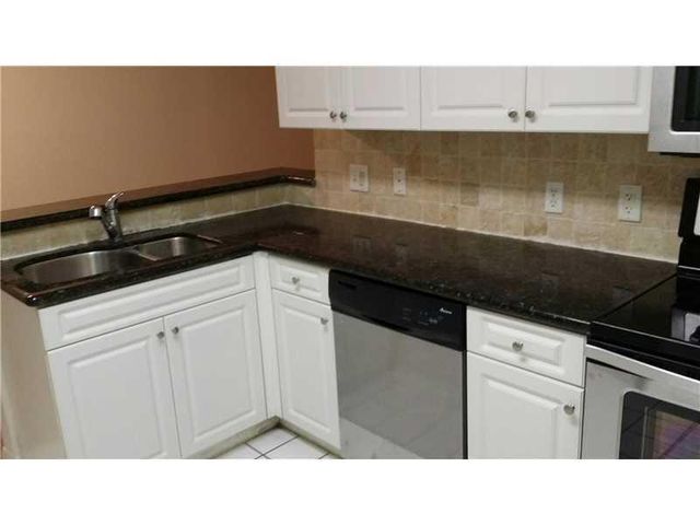 9610 NW 2nd Street 104, Pembroke Pines, FL 33024