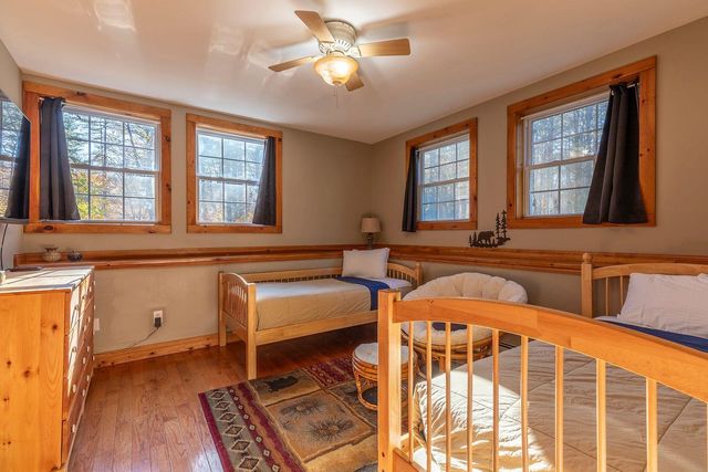4427 West Hill Road South, Jamaica, VT 05343