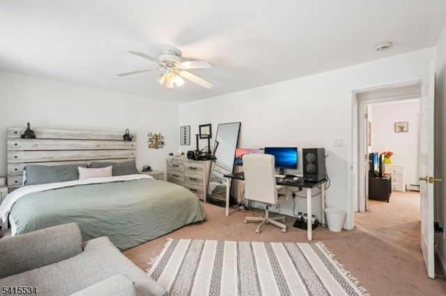 14 Sweetman Ln, West Milford Twp., NJ 07480