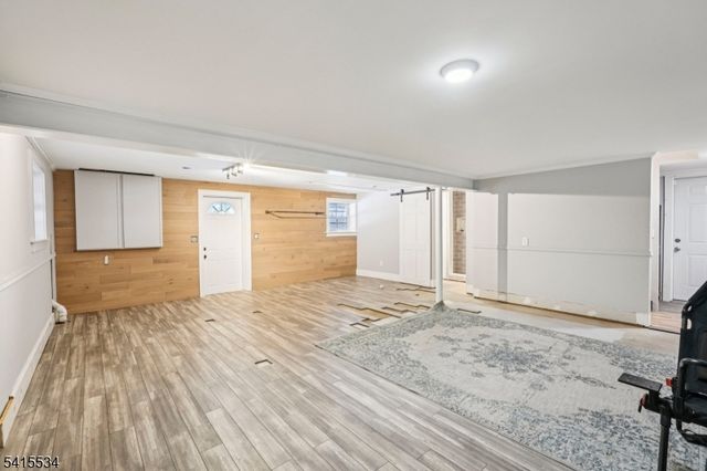 14 Sweetman Ln, West Milford Twp., NJ 07480