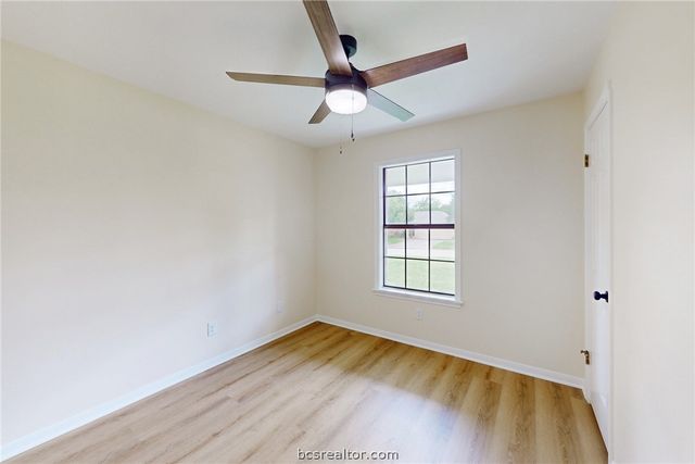 1713 Laura Lane, College Station, TX 77840
