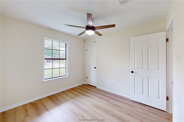 1713 Laura Lane, College Station, TX 77840