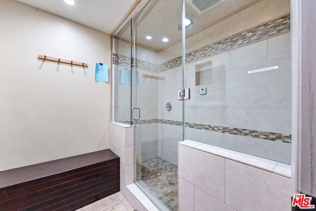 222 7th Street 301, Santa Monica, CA 90402