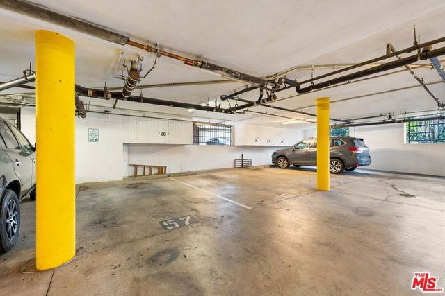 222 7th Street 301, Santa Monica, CA 90402