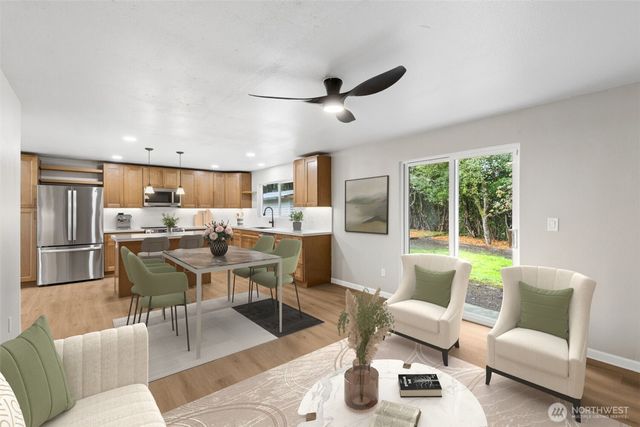 8930 Quinault Loop NE, Olympia, WA 98516