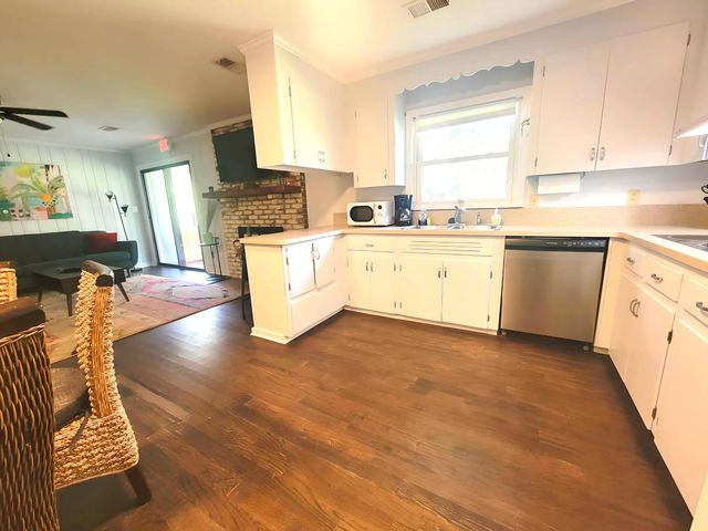 1149 Bradford Avenue, Charleston, SC 29412