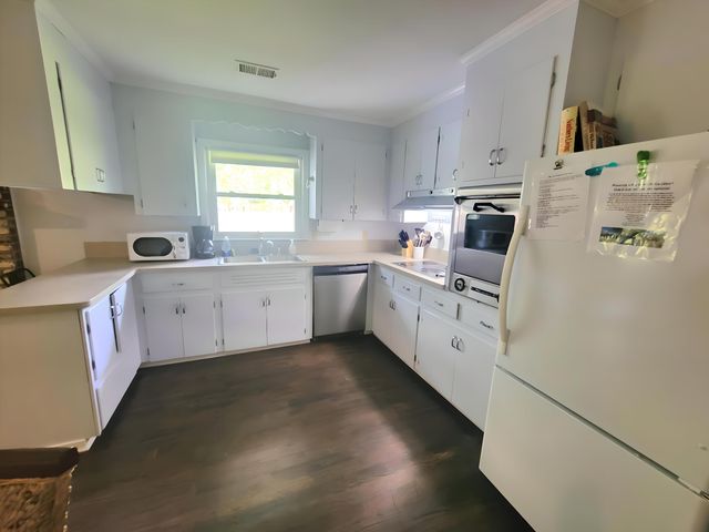 1149 Bradford Avenue, Charleston, SC 29412