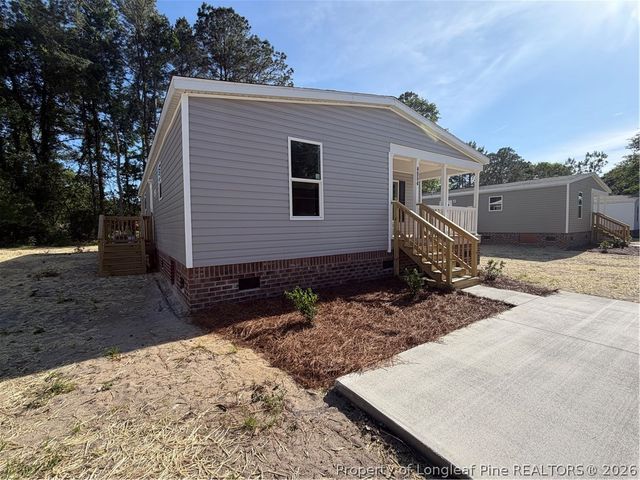 4054 Lodge Drive, Wade, NC 28395