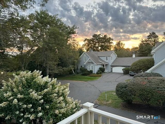 33 Old Field Hill Road 6, Southbury, CT 06488