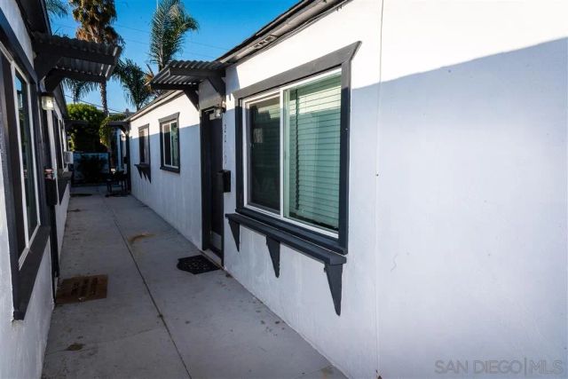 2019 Reed Ave., San Diego, CA 92109