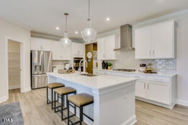 306 Macon Lake Drive 105, Apex, NC 27523