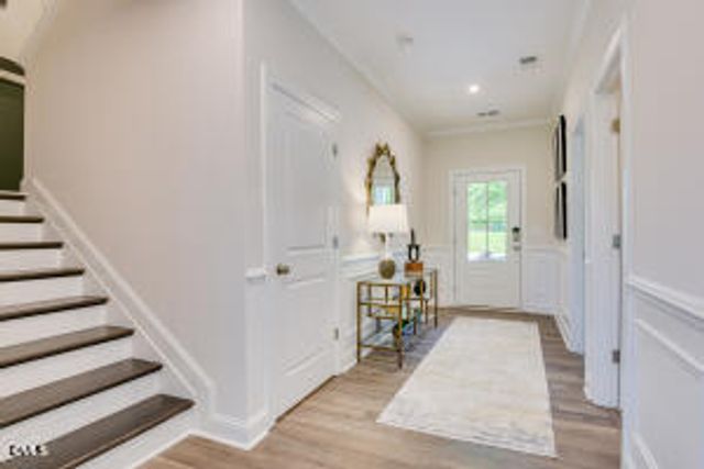 306 Macon Lake Drive 105, Apex, NC 27523