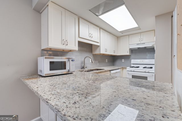 469 Granite Ridge Place, Sandy Springs, GA 30350