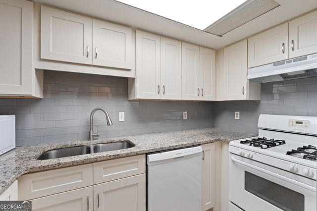 469 Granite Ridge Place, Sandy Springs, GA 30350