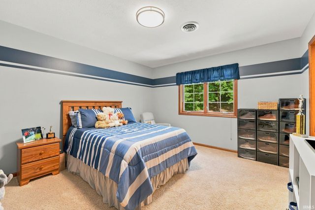 13283 Cedar Creek Drive, Middlebury, IN 46540